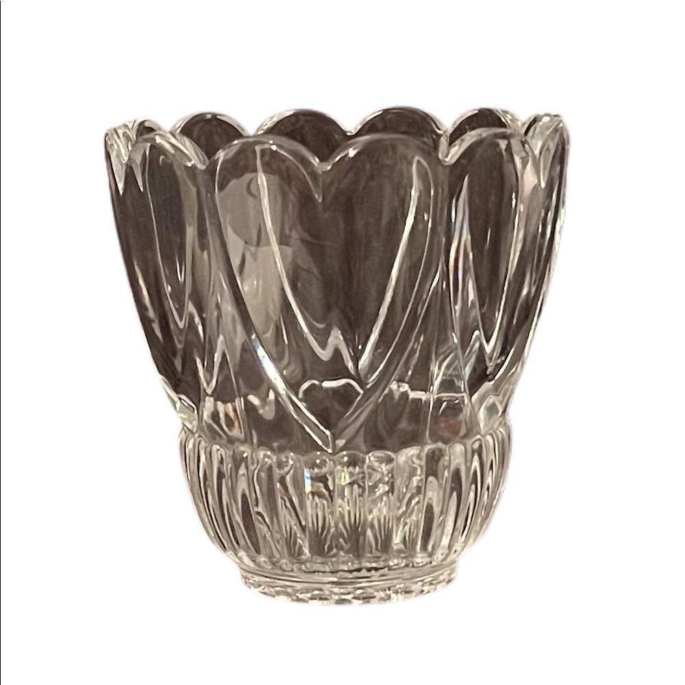 Shannon 24% Crystal Candleholder With 3D Hearts